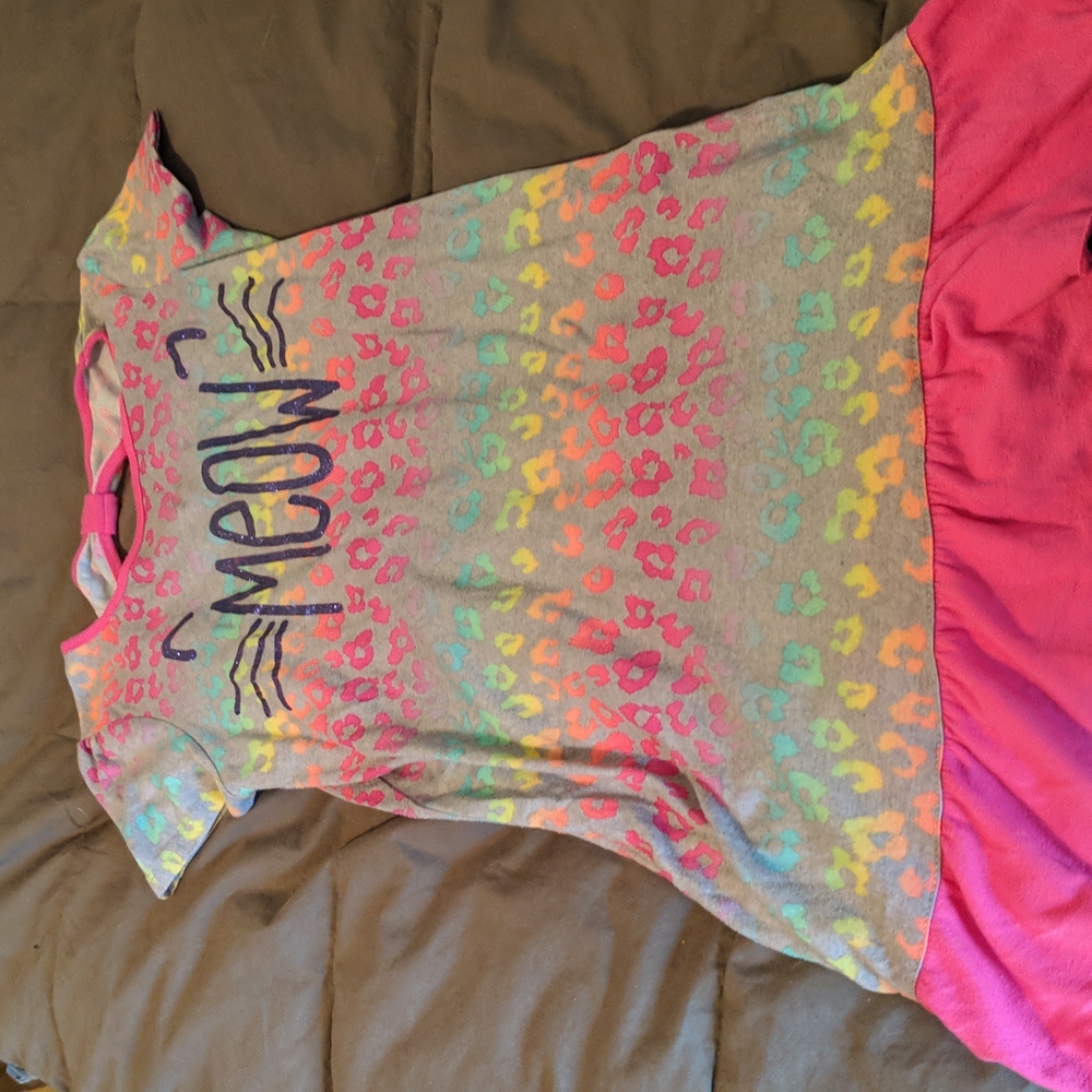 SO Nightgown size med 7/8